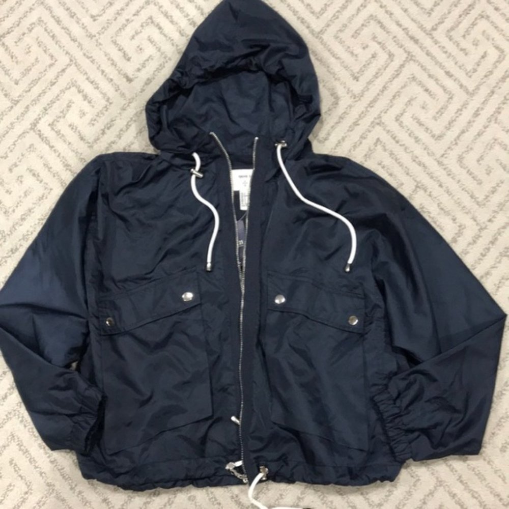 Forever 21 Hooded Casual windbreaker -size S(BNWT)